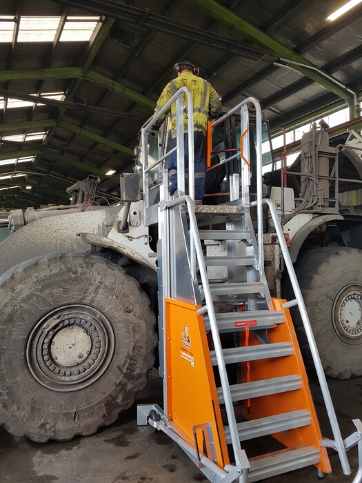 AHP-Monkey-servicing-lodder---SteelServ,-NZ-sml